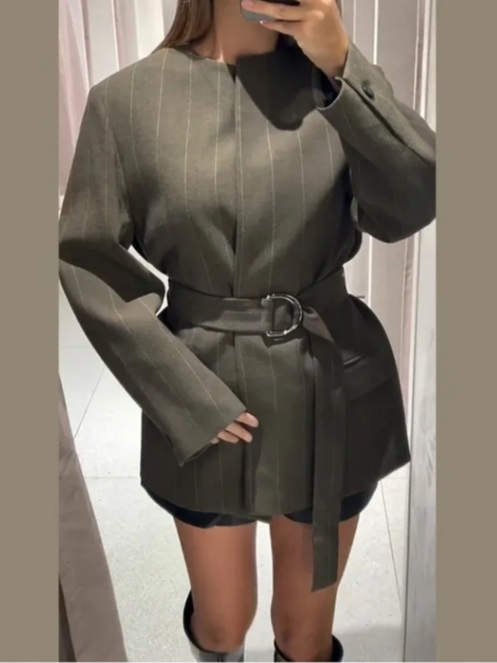 Zara Jackets & Blazers - Zara WOOL BLEND BELTED BLAZER SIZE XS